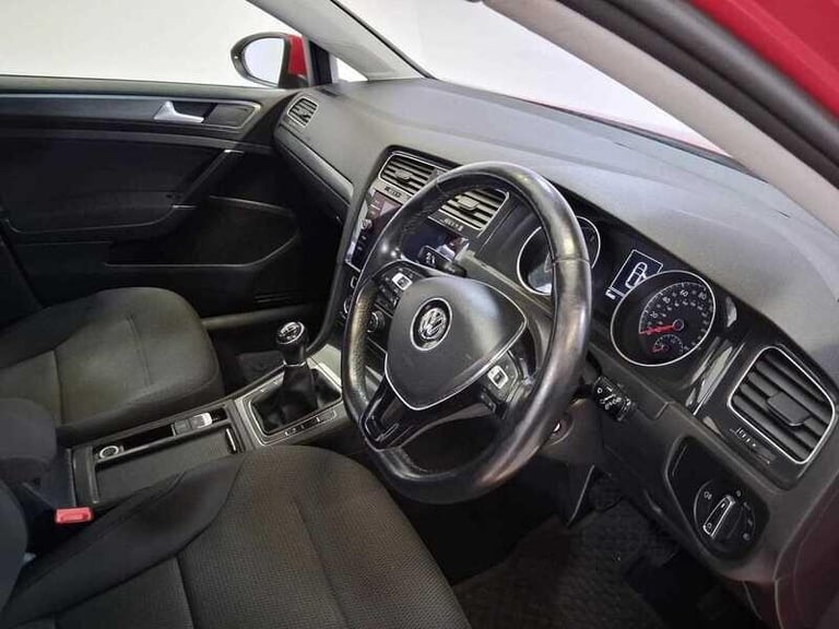 2018 Volkswagen Golf 2.0 TDI SE Nav Hatchback 5dr HATCHBACK Diesel Manual
