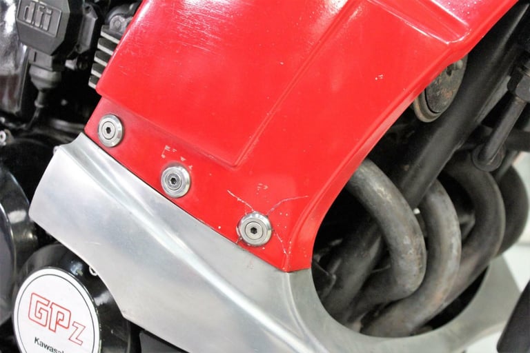 1984 84 A reg KAWASAKI GPZ 750 TURBO Z ZX CLASSIC UNRESTORED NEW MOT UK BIKE 40K