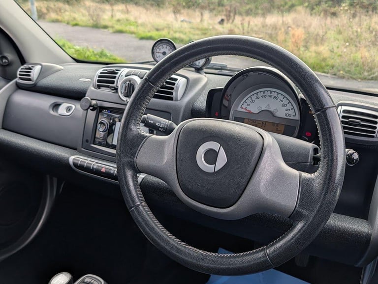 2010 smart fortwo 1.0 MHD Passion Cabriolet SoftTouch Euro 5 (s/s) 2dr CONVERTIBLE Petrol Automatic