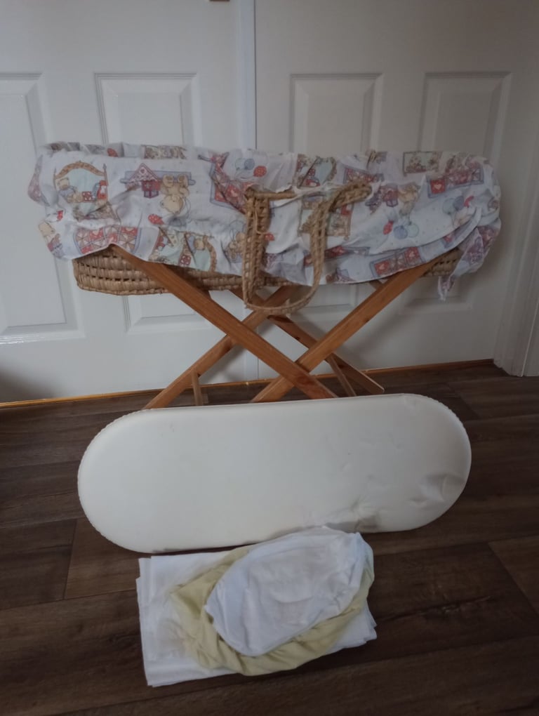 image for Large Moses basket 