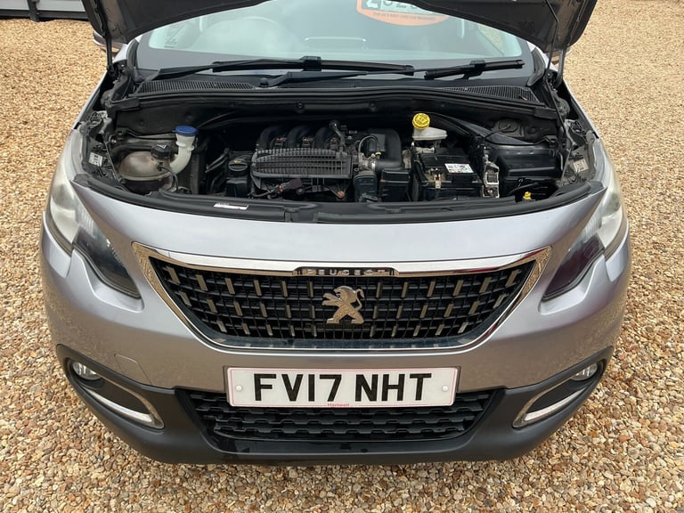 2017 Peugeot 2008 1.2 PureTech Active 5dr HATCHBACK Petrol Manual