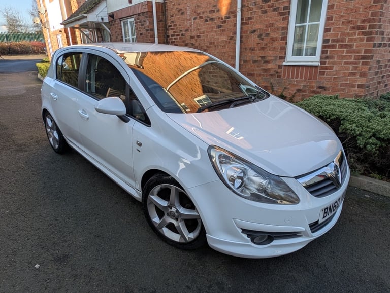 2010 Vauxhall Corsa 1.4i 16V [100] SRi 5dr [AC] * New Timing Chain* HATCHBACK Petrol Manual