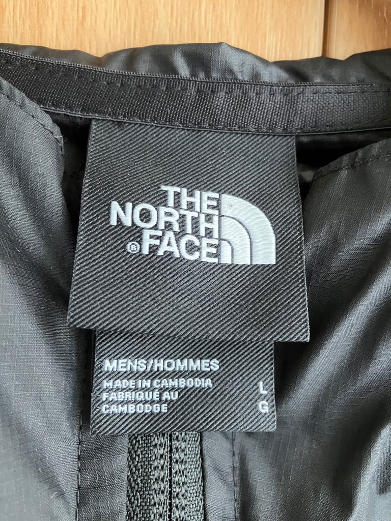 UNISEX NORTH FACE JACKET ** STILL AVAILABLE **
