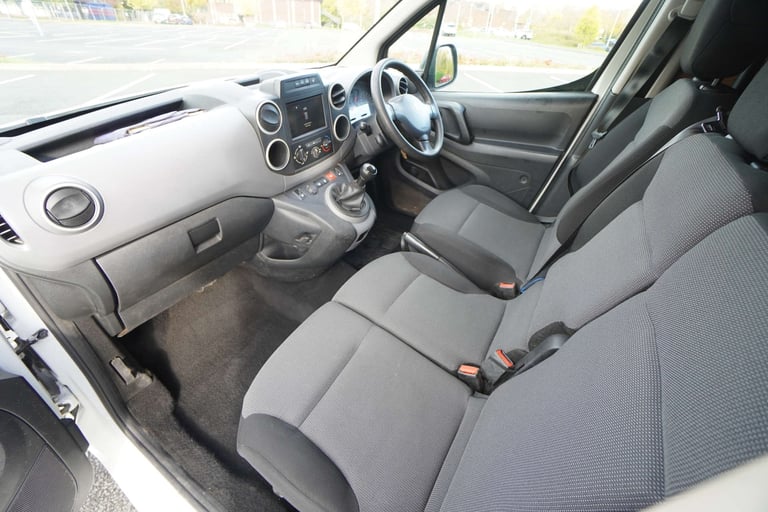 2018 Peugeot Partner 1.6 Partner Professional L1 Blue HDi + EURO 6 Panel Van Diesel Manual