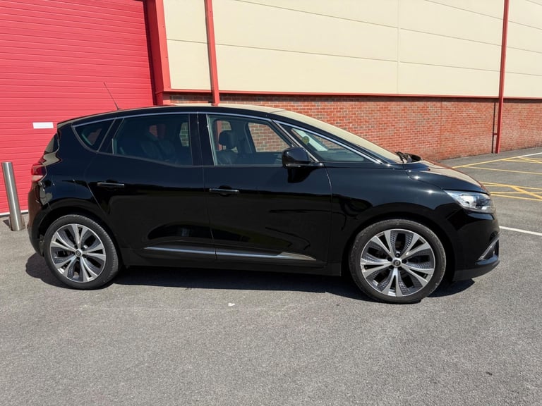 2019 Renault Scenic 1.3 TCe Signature Euro 6 (s/s) 5dr MPV Petrol Manual