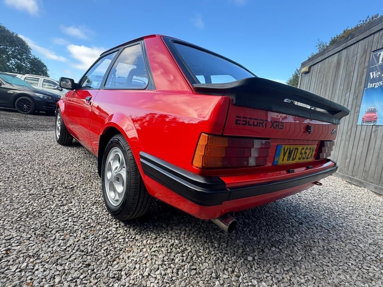  Ford Escort 1.6 XR3 3dr Petrol Manual