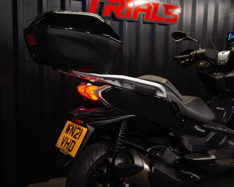 2021 BMW C400 GT Scooter - Great Condition - Perfect for Commuting or Touring