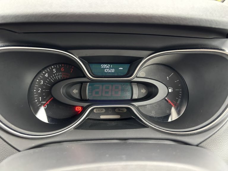 2025 Renault Captur 1.0 TCe techno SUV 5dr Petrol Manual Euro 6 (s/s) (90 ps) HATCHBACK Petrol Ma...
