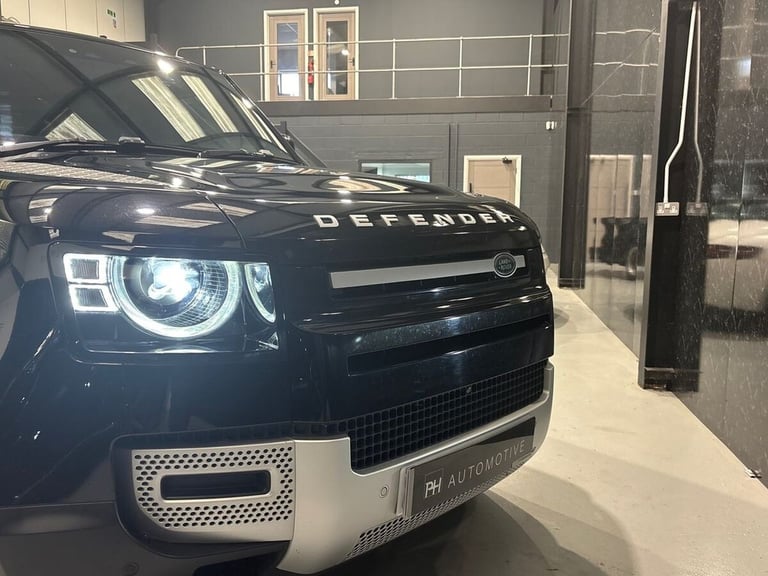 2023 Land Rover Defender 3.0 D250 MHEV SE Hard Top SUV 5dr Diesel Auto 4WD MWB Euro 6 (s/s) (250 ...
