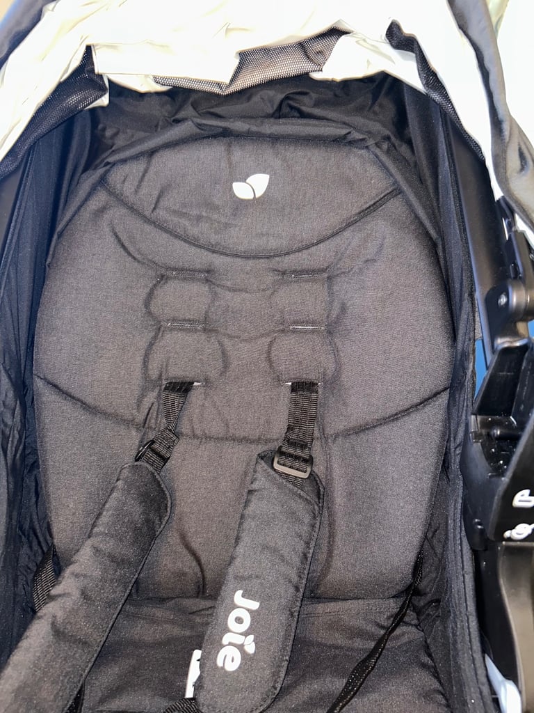 Joie Car Seat, Car Seat Base and Stroller 