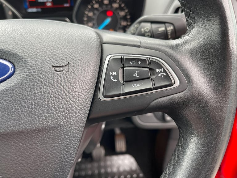 2018 Ford Kuga 2.0 TDCi EcoBlue Zetec AWD Euro 6 (s/s) 5dr HATCHBACK Diesel Manual