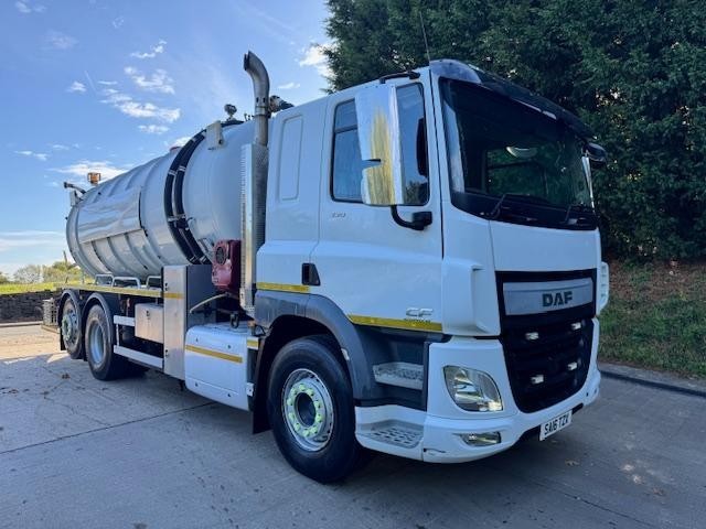 2016 DAF CF 330 Euro 6 6x2 sleeper cab Whale stainless steel 3300gln vac tanker