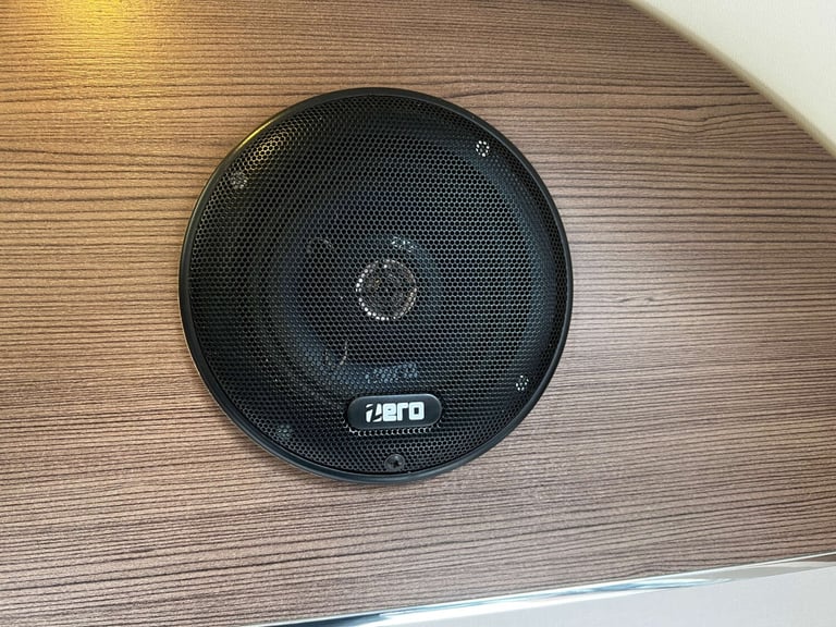 2017 Elddis Affinity 550 Elddis Affinity 550 Caravan with Kampa Awning Unlisted Petrol Automatic