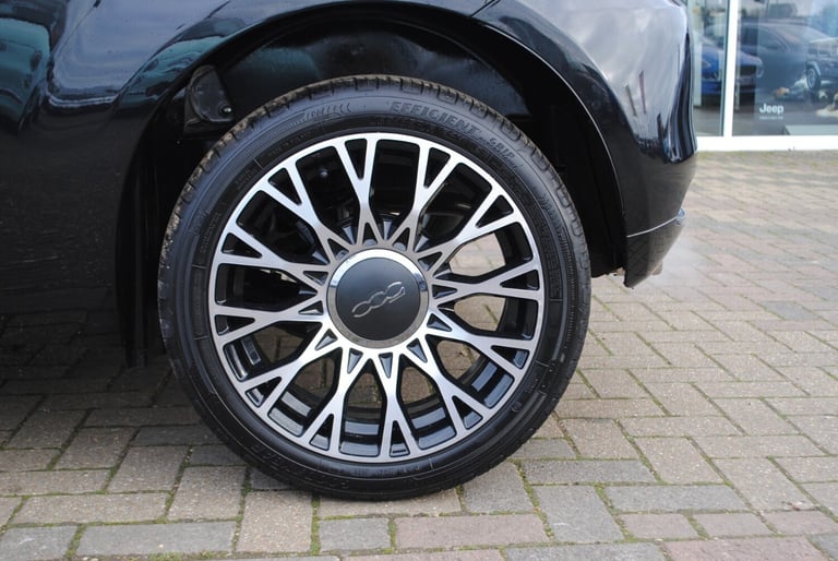 2024 Fiat 500 1.0 Mild Hybrid Top 3dr Hatchback Petrol Manual