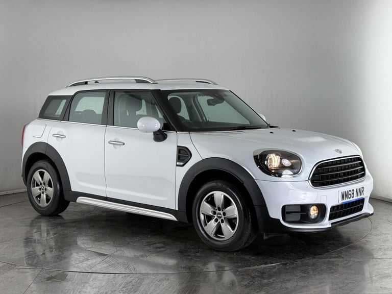 image for 2019 MINI Countryman 1.5 Cooper Classic Euro 6 (s/s) 5dr HATCHBACK Petrol Manual