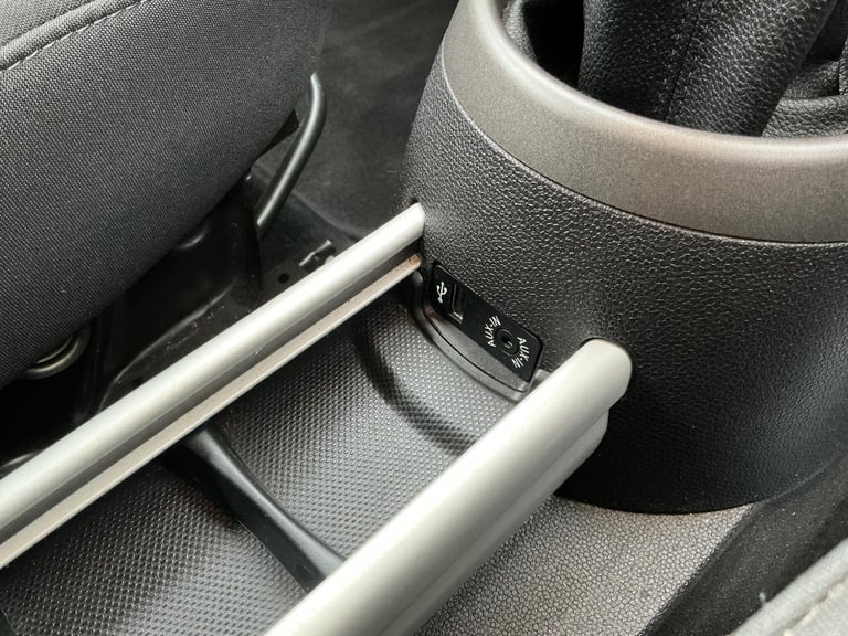 2012 MINI Countryman 1.6 Cooper Euro 5 (s/s) 5dr HATCHBACK Petrol Manual