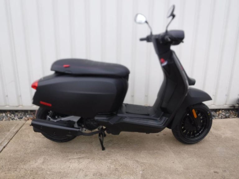 2024 Lambretta V200 0 Scooter 