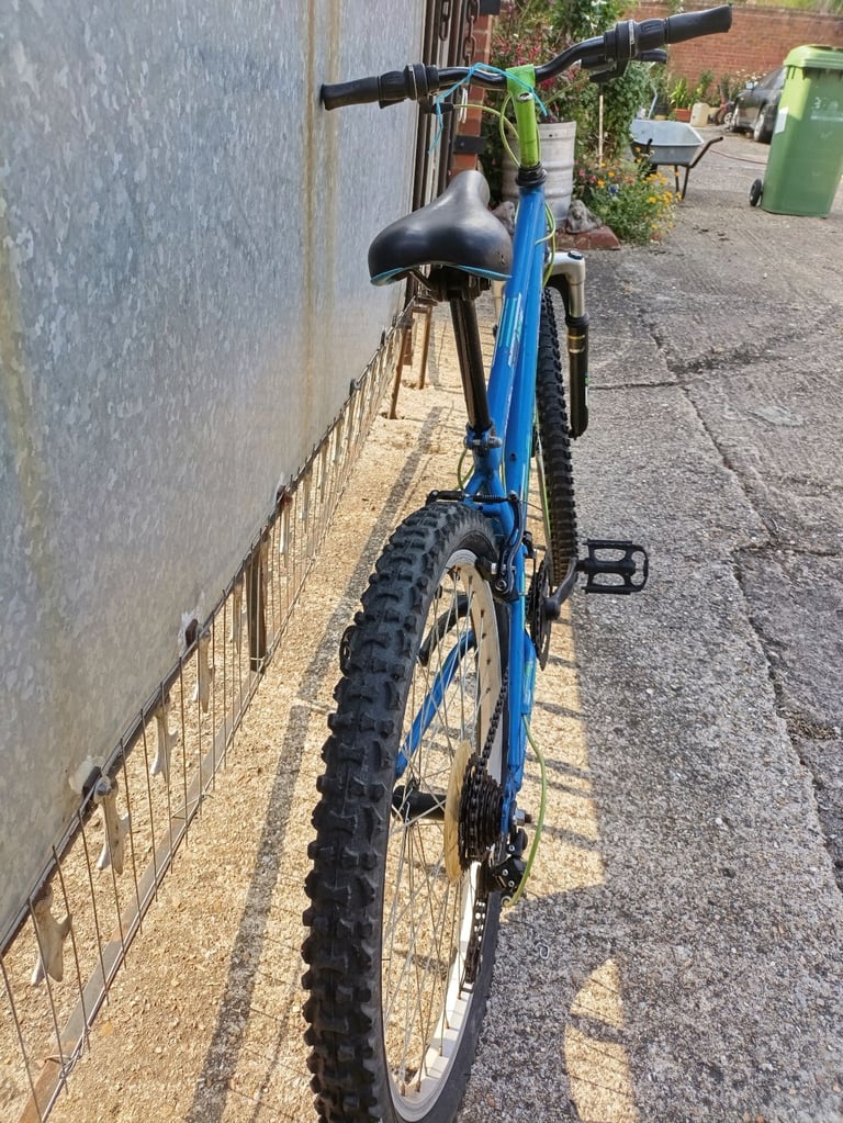 APOLLO INTERZONE (BLUE/BLACK)24 INCH WHEELCHILDS FRONT SUSPENSION BIKE,CLARKE DISK BRAKE,SHIMANO 