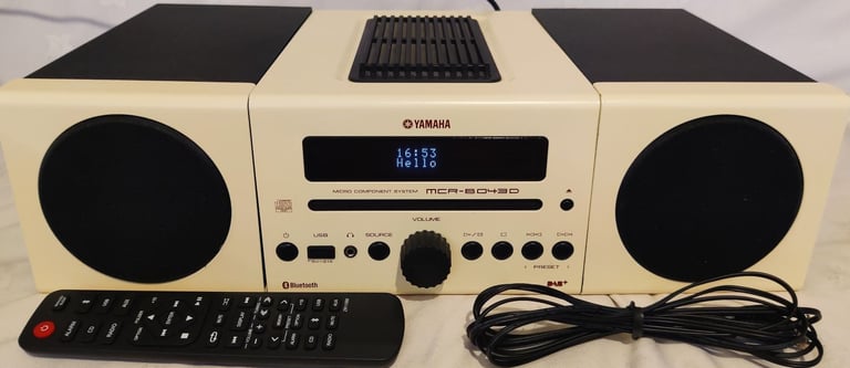 YAMAHA Micro Component System MCR-B043D Bluetooth /CD/MP3/USB/FM/DAB/RADIO/AUX