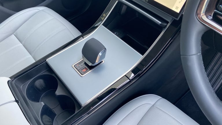 2024 Land Rover Range Rover Evoque 1.5 P300e S 5dr Auto Hatchback Hatchback Hybrid Automatic