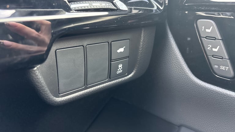 2025 Honda CR-V 2.0 ePHEV Advance Tech 5dr eCVT Estate Estate Hybrid Automatic