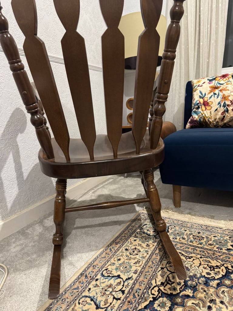 Vintage solid oak Rocking Chair. (rare find)