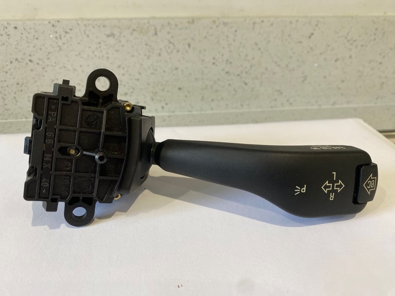 BMW 5Series Indicator Arm