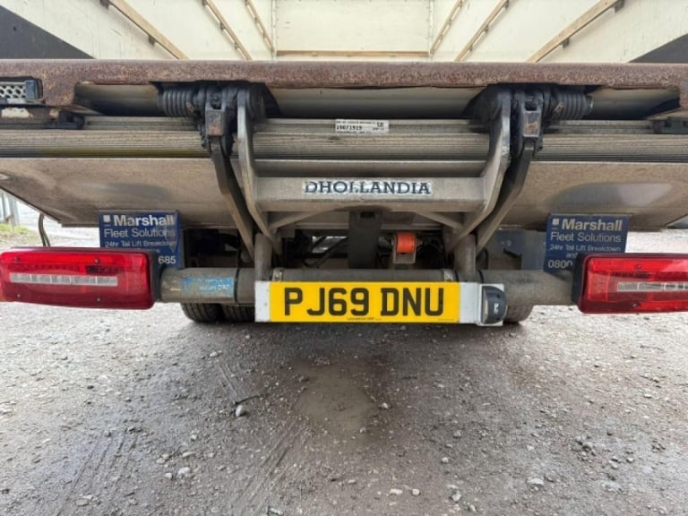 DAF LF 180 4x2 AUTOMATIC BOX TRUCK WITH TAIL LIFT