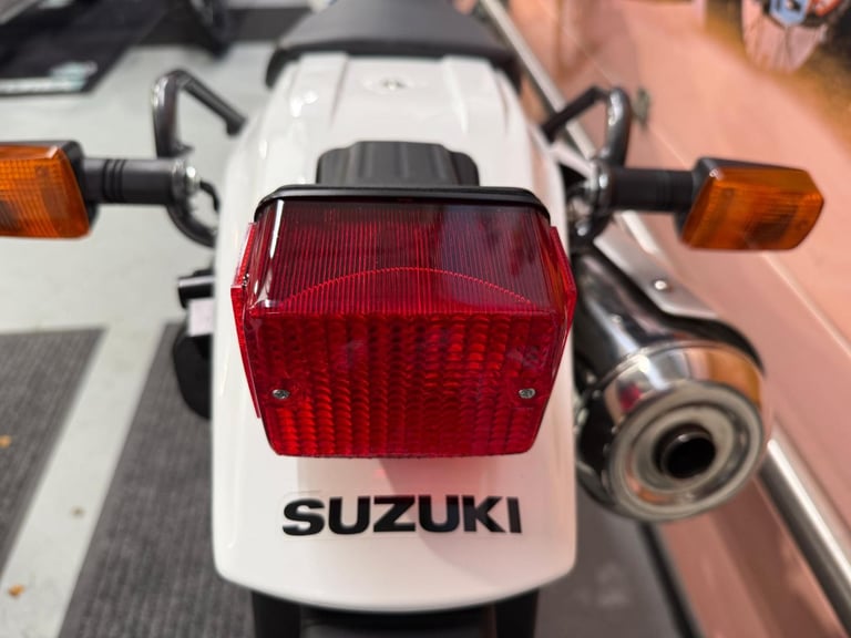 Suzuki DR650 Dual Sport 2025