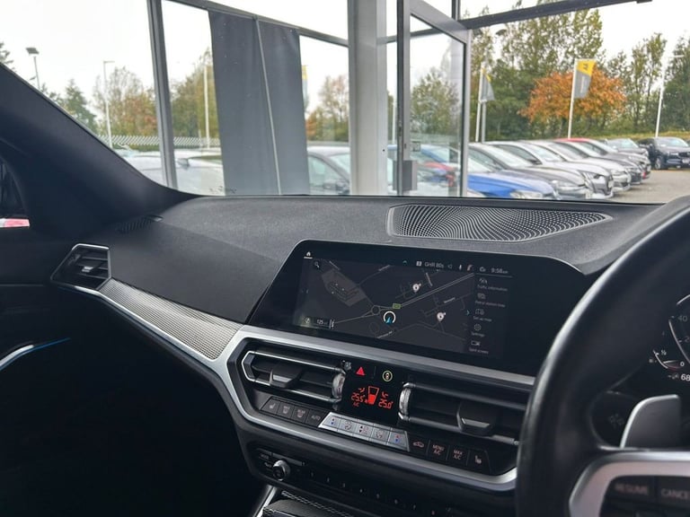 2021 BMW 3 Series 2.0 330e 12kWh M Sport Touring 5dr Petrol Plug-in Hybrid Auto Euro 6 (s/s)  Est...