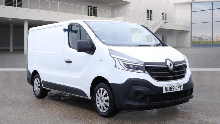RENAULT TRAFIC 2.0 dCi ENERGY 28 Business SWB Standard Roof Euro 6 (s/s) 5dr