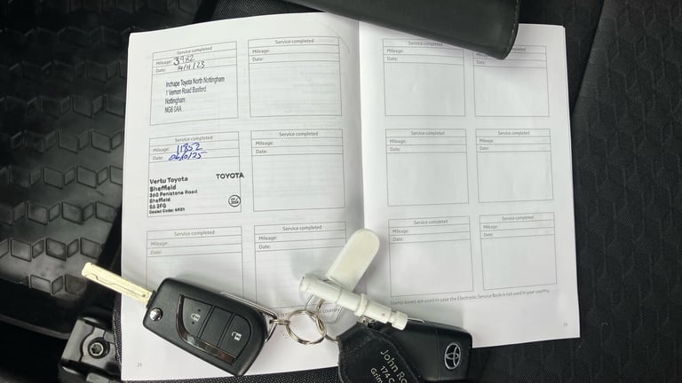 2022 Toyota Yaris 1.5 Hybrid Icon 5dr CVT Hybrid Hatchback Hatchback Hybrid Automatic