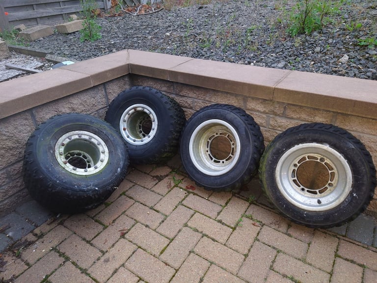 Yamaha raptor Wheel and tyres