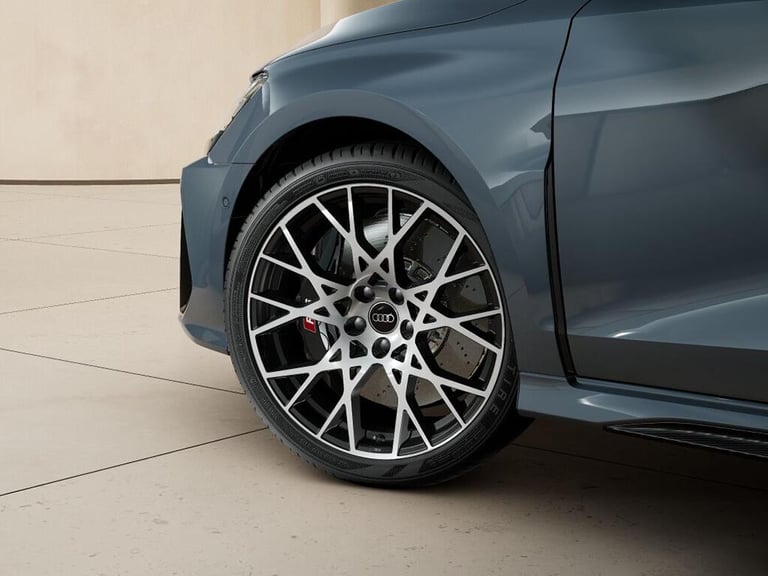 2025 Audi RS3 2.5 TFSI Carbon Vorsprung Sportback S Tronic quattro Euro 6 (s/s) 5dr Hatchback Aut...