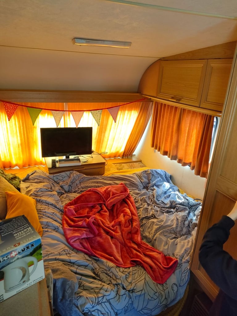 Caravan for sale 