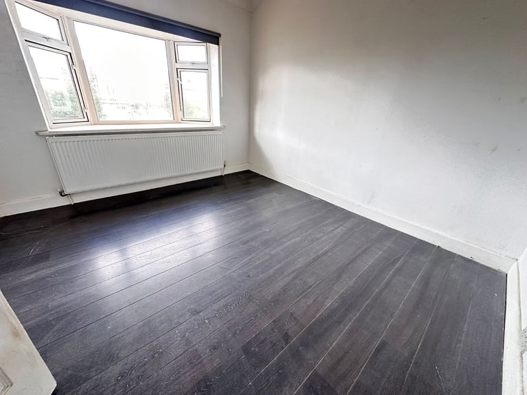 Three Bed Terraced House in Chadwel Heath Close to King George Hospital