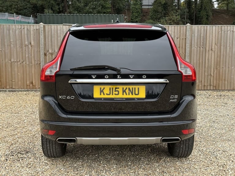 2015 Volvo XC60 2.4 D5 SE Lux Nav SUV 5dr Diesel Auto AWD Euro 6 (s/s) (220 ps) ESTATE Diesel Aut...