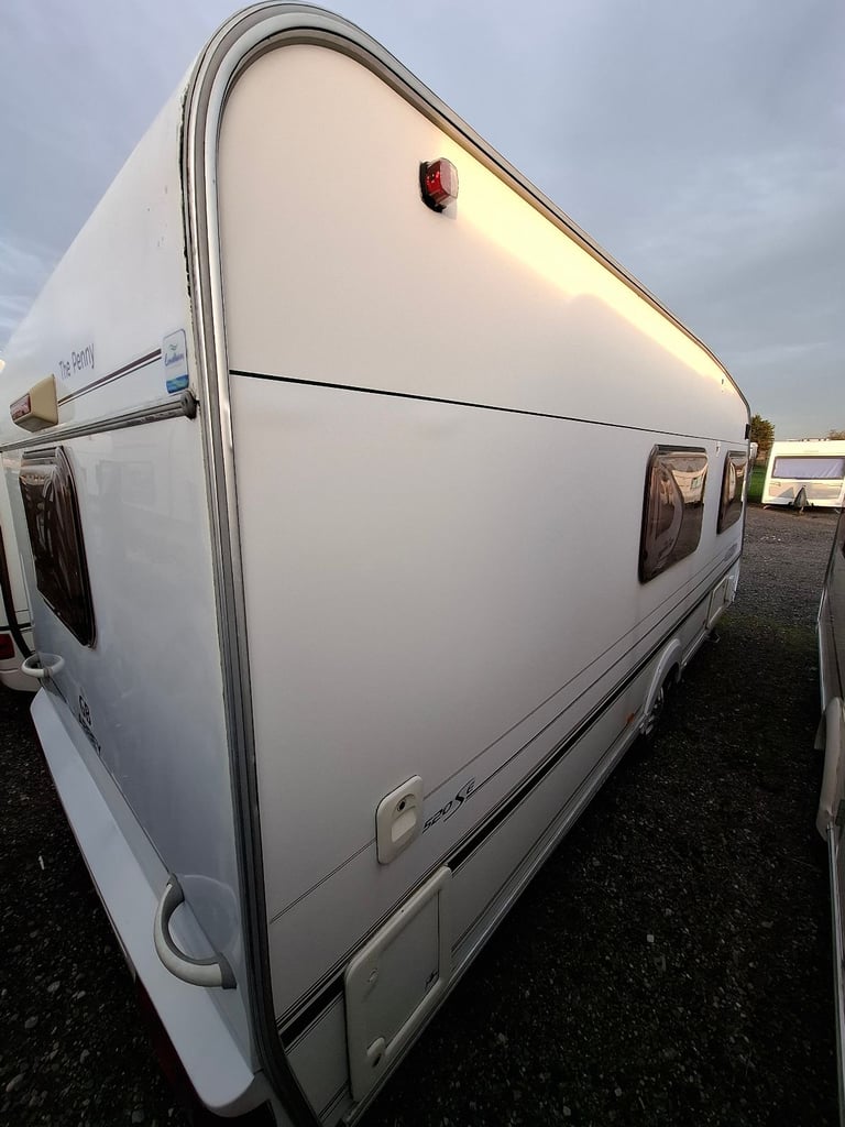 2003 Abbey Freestyle 520 SE 4 berth caravan with motor mover and solar panel
