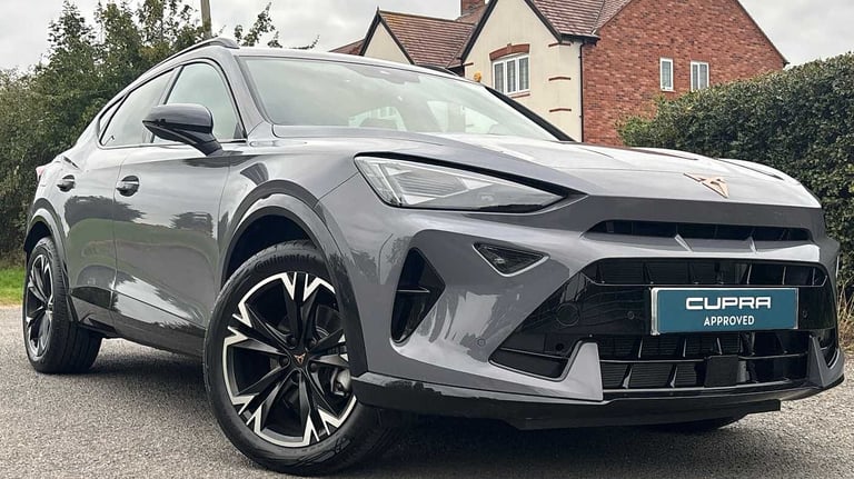 image for 2025 Cupra Formentor 1.5 eHybrid 204 V1 5dr DSG SUV Hybrid Automatic
