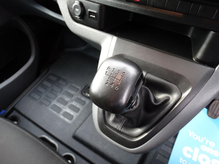 2022 Citroen Dispatch 1000 1.5 BlueHDi 100 Van Enterprise Pro PANEL VAN DIESEL Manual