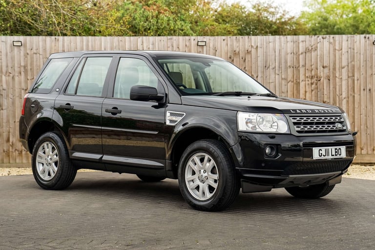 image for 2011 Land Rover Freelander 2.2 Freelander XS TD4 4WD 5dr SUV Diesel Manual