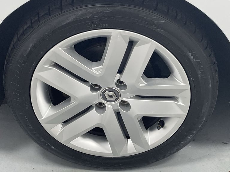 2020 Renault Clio 1.0 TCe Play Hatchback 5dr Petrol Manual Euro 6 (s/s) (100 ps) - AA INSPECT Hat...