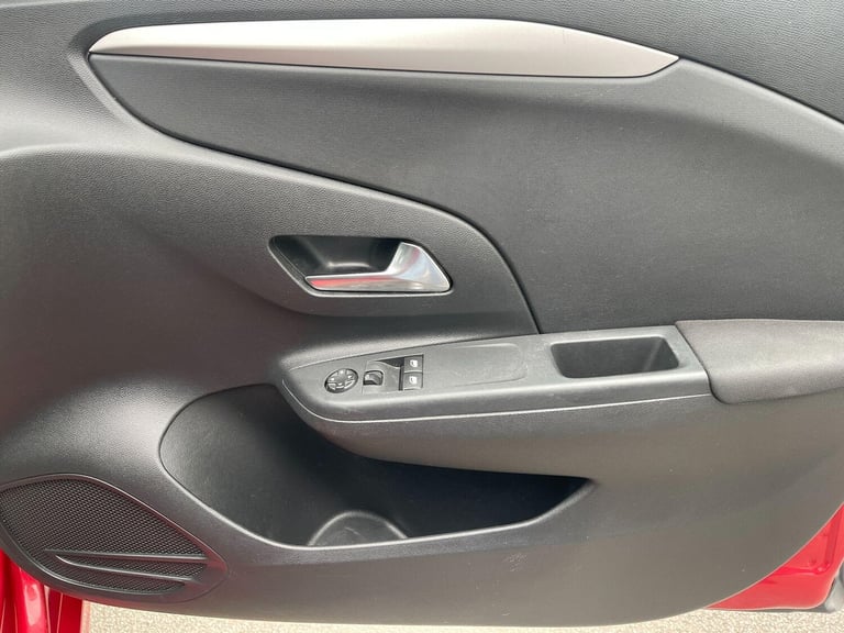 2020 Vauxhall Corsa 1.2 SE Euro 6 5dr HATCHBACK Petrol Manual