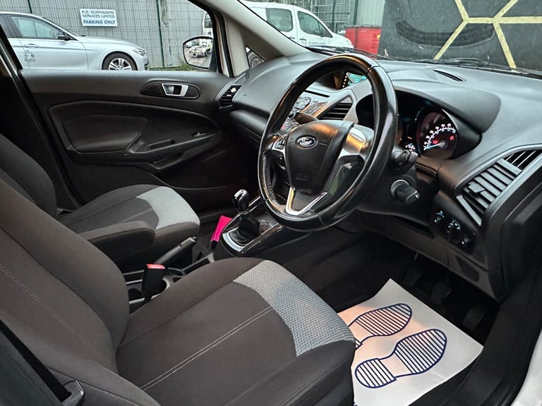 2015 Ford Ecosport 1.5 Zetec 5dr HATCHBACK Petrol Manual