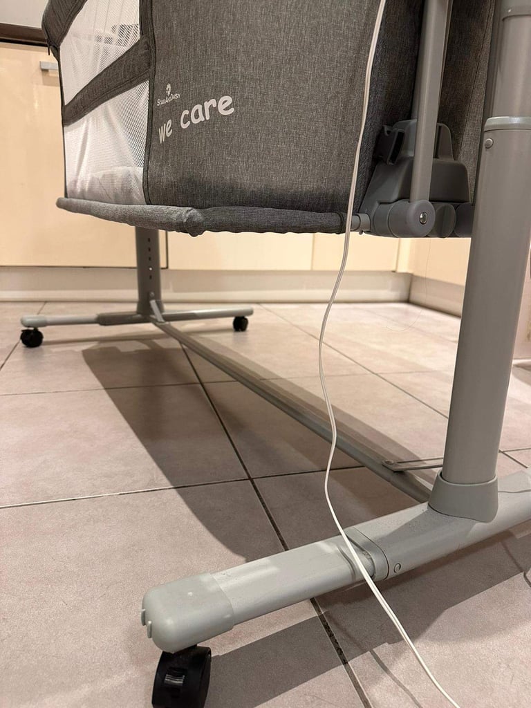 Crib, Cot, automatic, swing, timer, music