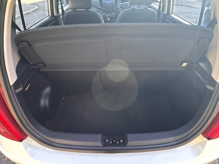 Hyundai, I10, Hatchback, 2012, Manual, 1248 (cc), 5 doors