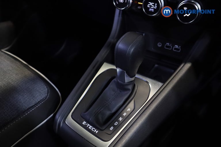 2023 Renault Captur 1.6 E-Tech Plug-in hybrid 160 Techno 5dr Auto SUV Hybrid Automatic