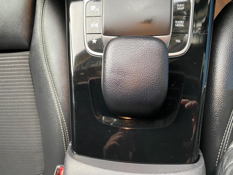 MERCEDES-BENZ A CLASS 1.3 A200 Sport (Executive) 7G-DCT Euro 6 (s/s) 5dr 2019