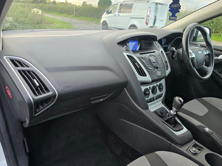 Ford, FOCUS, Hatchback, 2012, Manual, 1560 (cc),5 doors - Image 14