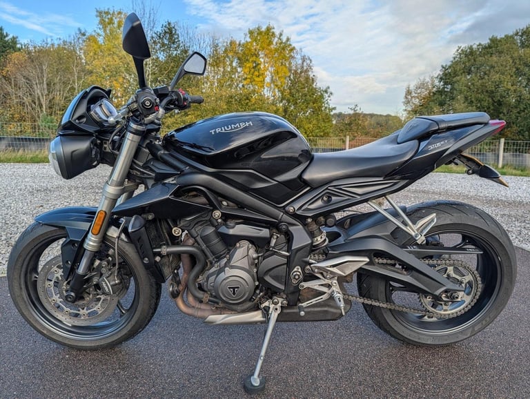 2019 TRIUMPH STREET TRIPLE S